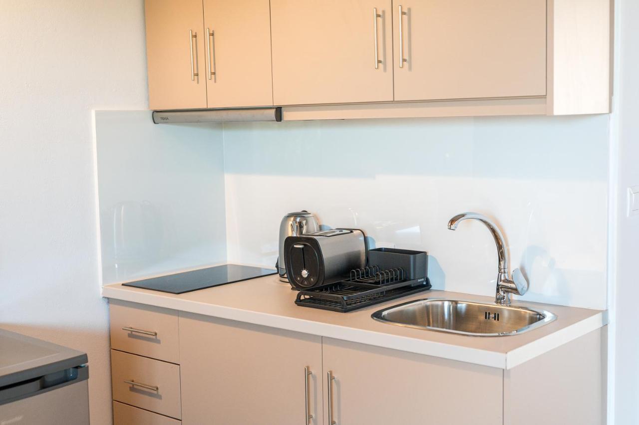 Enastron Apartments 锡蒂亚 外观 照片